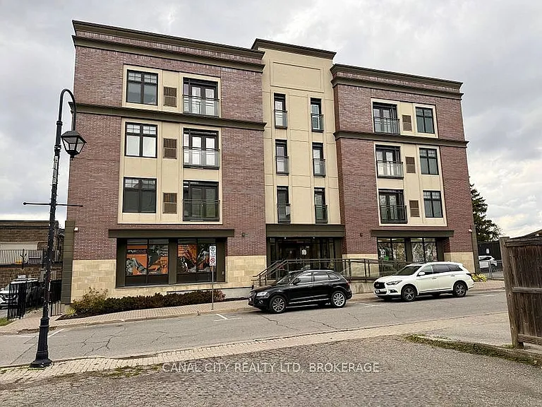 10 Albert St E #303 — Photo 1