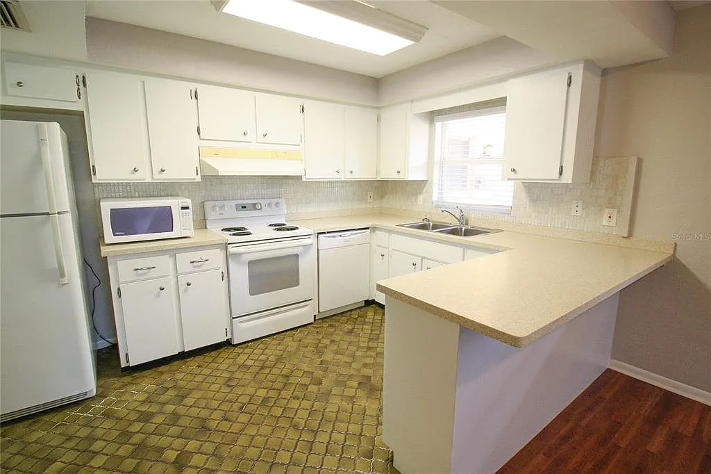 2 bed, 1.0 bath, 1000 sqft, $1,499 — Photo 4