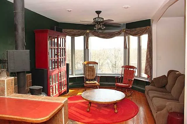 7 bed, $7,500 — Photo 2