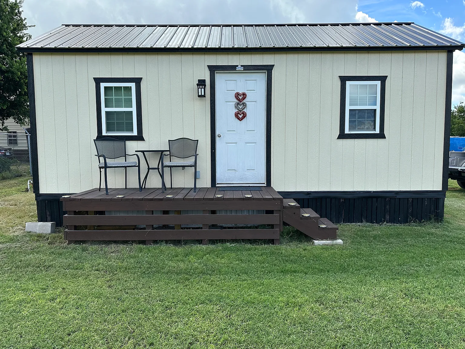 Studio, 240 sqft, $1,000 — Photo 1