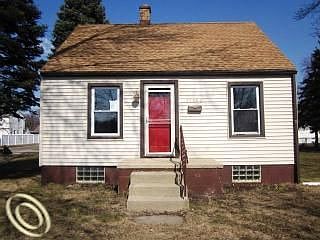 1st image of 31562 Leona St
