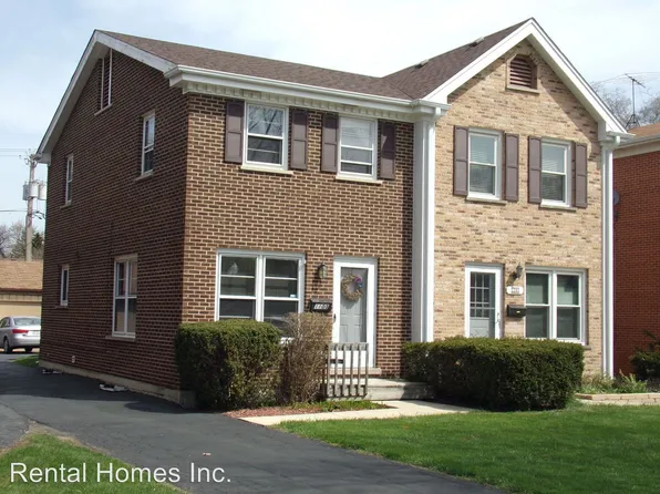 1103 W Hillgrove Ave #2, La Grange, IL 60525