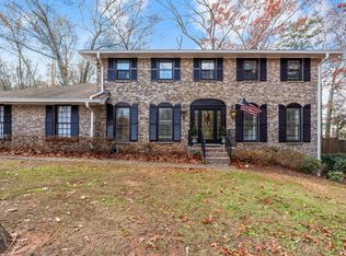 5424 Saffron Dr, Atlanta, GA 30338