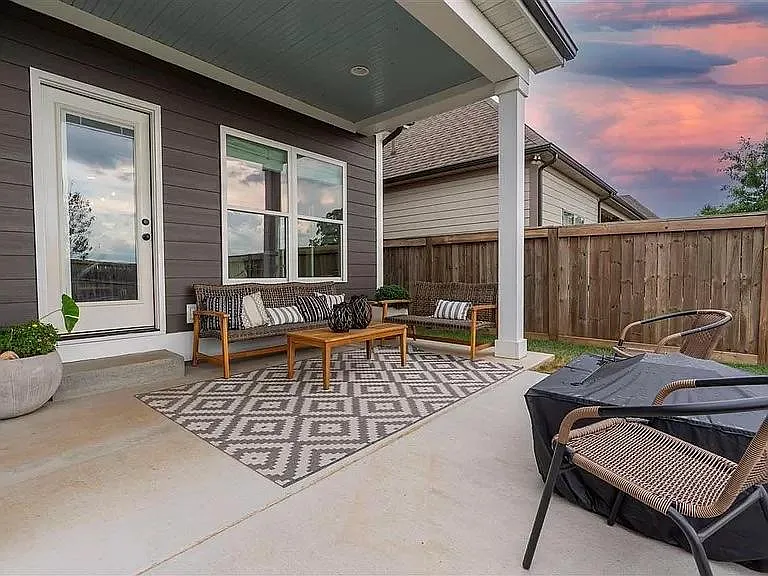 661 Boston Park Dr — Photo 15