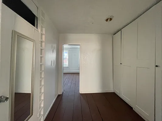 Rented by Compass | media 20