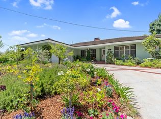 5571 Stardust Rd, La Canada Flintridge, CA 91011