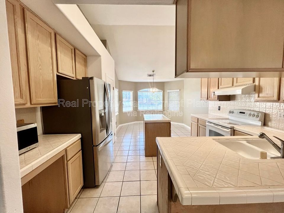1st image of 3698 Judy Ave