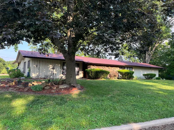 115 Rainbow Drive, Cassville, MO 65625
