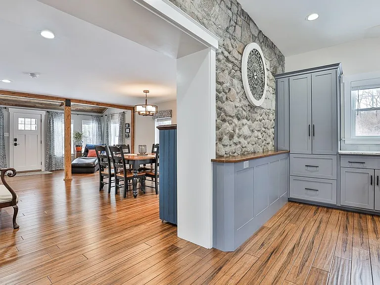 109 Ministerial Rd — Photo 13