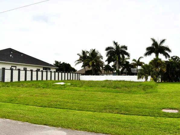 2565 SW Salzedo Avenue, Port St Lucie, FL 34987