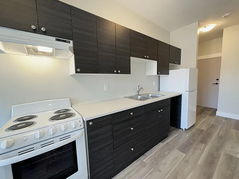 61 Thompsons Rd W #201 — Photo 8