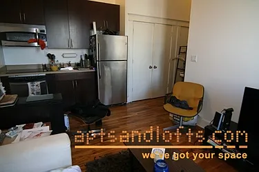 Rented by aptsandlofts.com