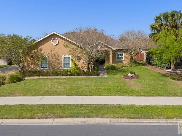 4 Whooping Crane Dr S, Pt Isabel, TX 78578