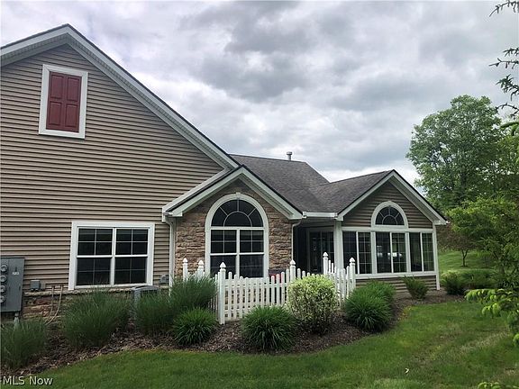 3rd image of 134 Shaw Dr