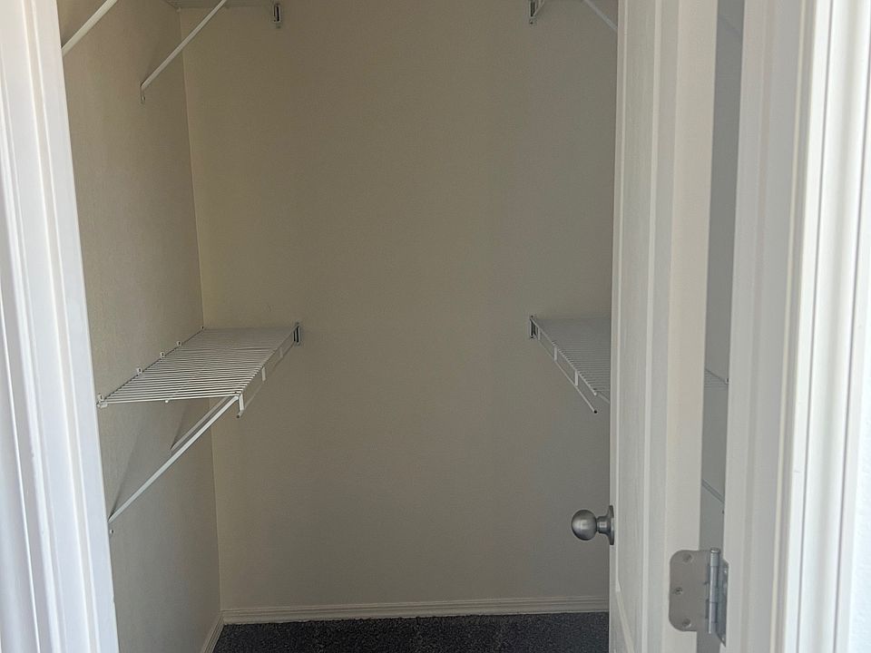 1st image of 3253 Llano Vista Loop NE