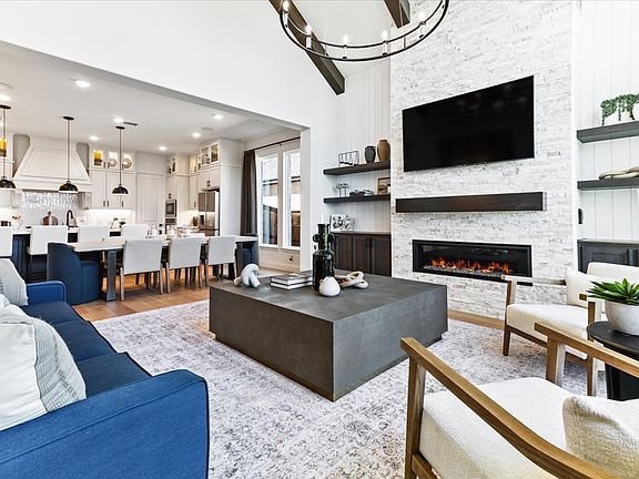 13-2003 Euclid Dr-13