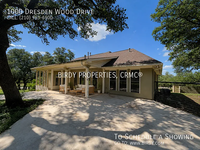 1000 Dresden Wood Dr — Photo 10