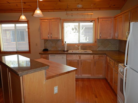 Wooden island and breakfast bar