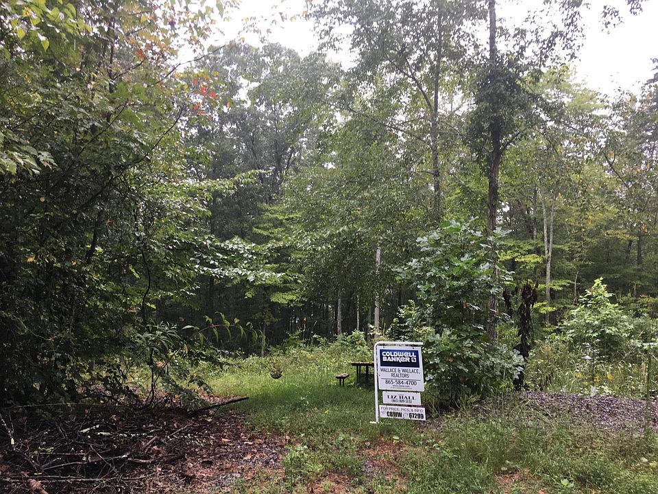 1st image of 135 Cody Ln