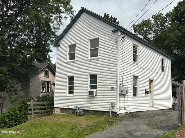 32 Madison Ave, Pittsfield, MA 01201