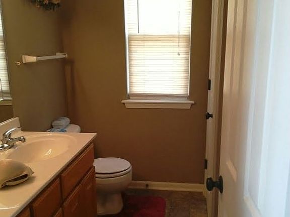 5th image of 11329 N Winchester Ave