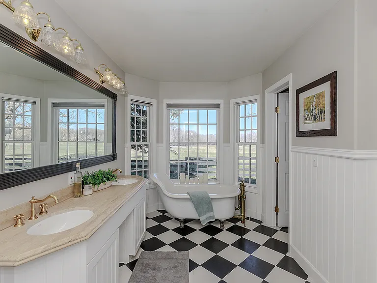 2686 Brush Creek Rd — Photo 12