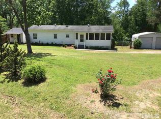 191 Hope Ln, Dunn, NC 28334