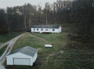20178 County Road 6, Coshocton, OH 43812