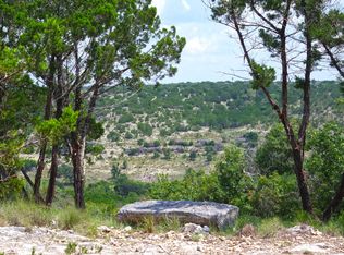 232 Apacheria Pass W, Comfort, TX 78013