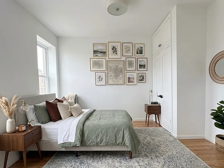 565 W 173rd St #52 — Photo 4