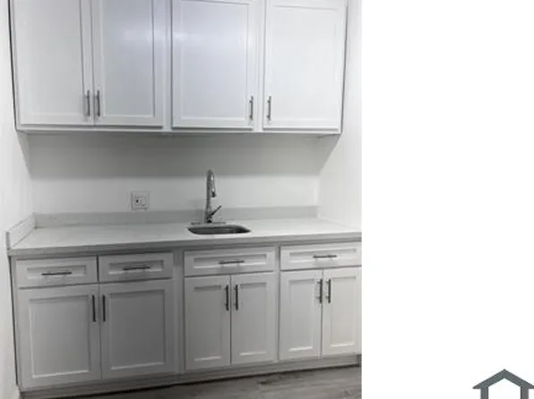 2709 W Rosecrans Ave, Gardena, CA 90249