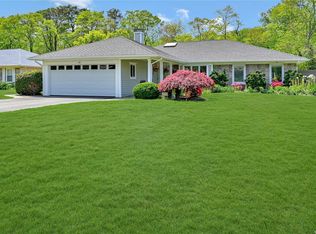 388 Astor Dr, Sayville, NY 11782