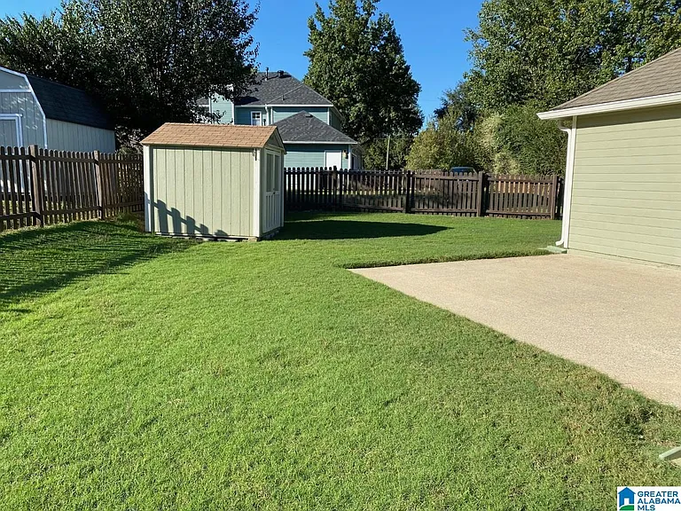 2608 Bridlewood Cir — Photo 13
