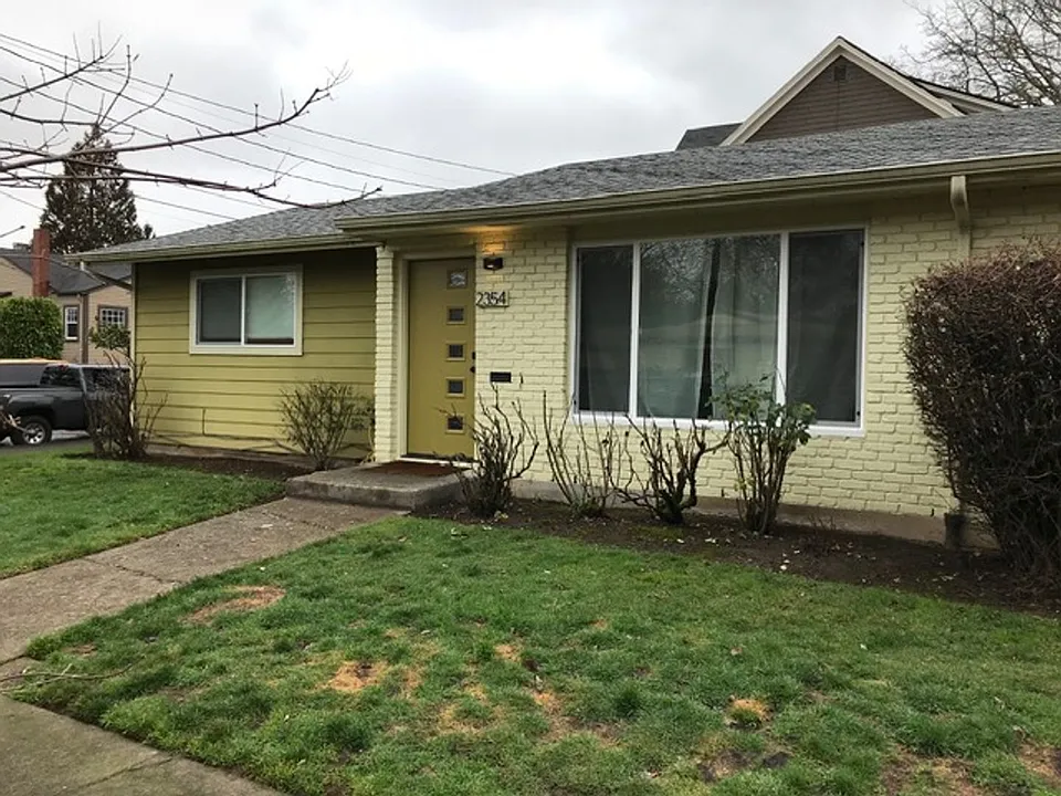 2354 SE 48th Ave