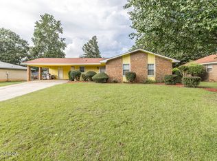 205 Montiego Ct, Centerville, GA 31028