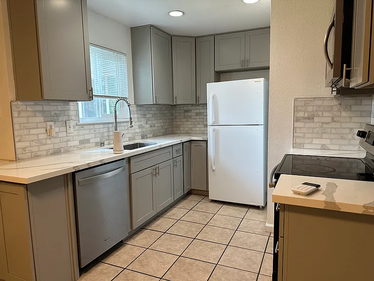 109 Luna Grande Cir #58 — Photo 12