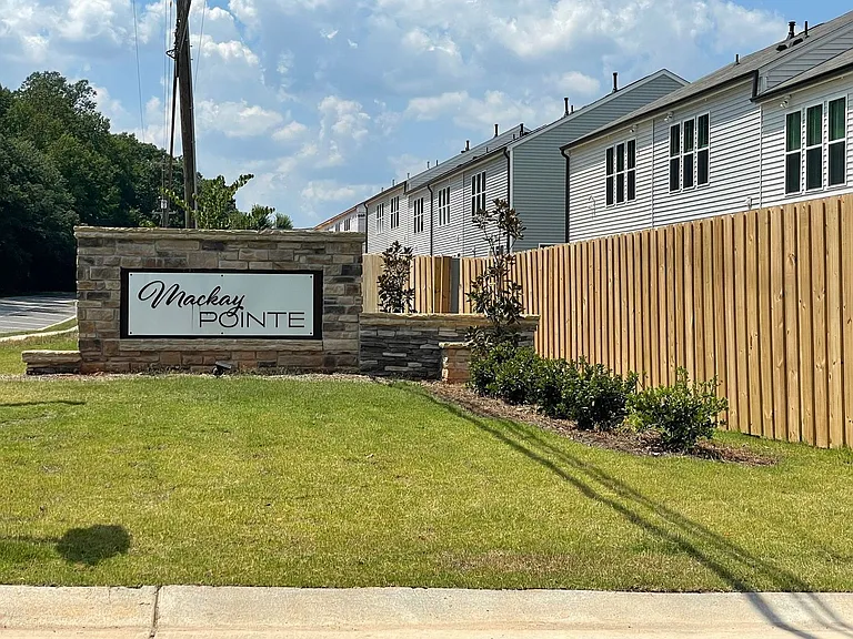 3714 Feltham Ln — Photo 31