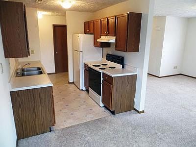 2nd image of 2219 Tenbrink Dr