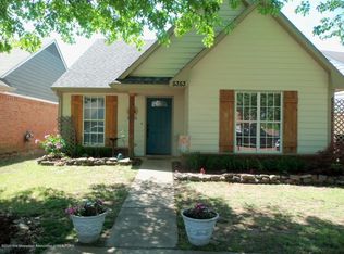 5353 Payton Dr W, Southaven, MS 38671