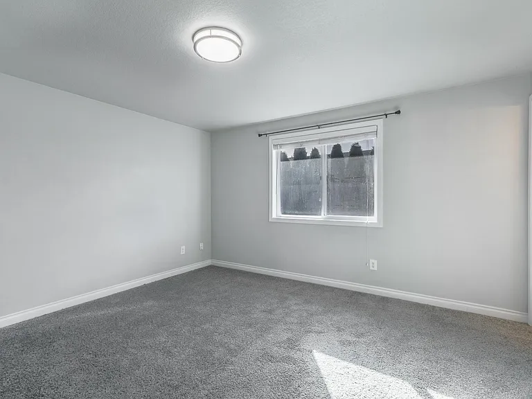 8400 NE 157th Ave — Photo 29