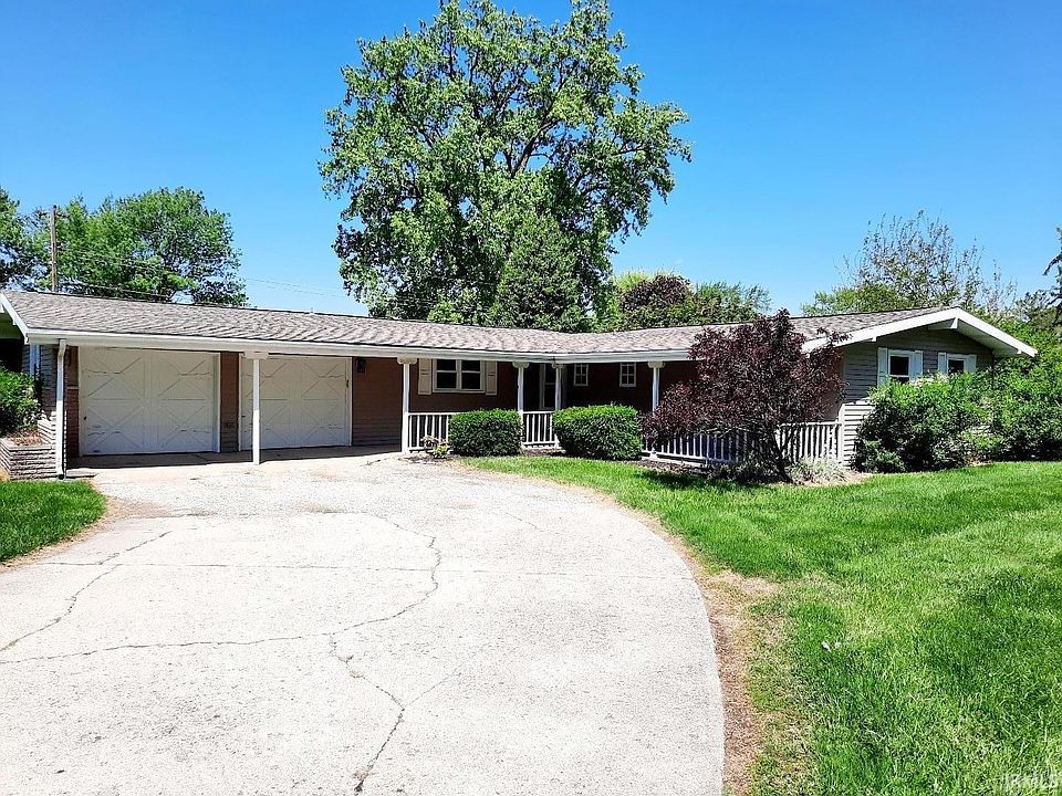 1st image of 3700 W Fleetwood Dr