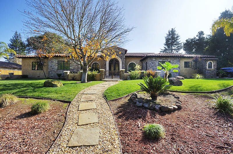 1st image of 14650 Horseshoe Dr