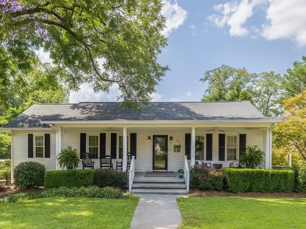 237 Wigfall St, Edgefield, SC 29824