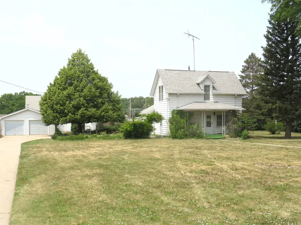 424 S Oak St, Genoa, NE 68640