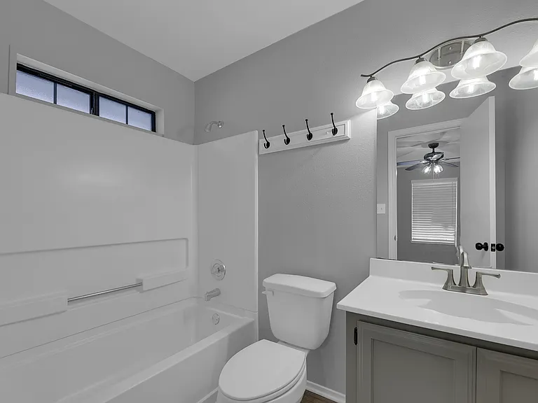 2020 Villa Linda Ave #2 — Photo 9
