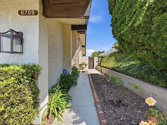 3rd image of 6709 Verde Ridge Rd