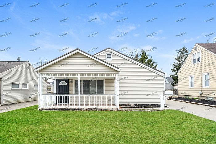 1st image of 2822 9th St