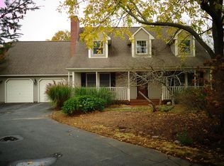 6 Fairview Cir, Pomfret Center, CT 06259