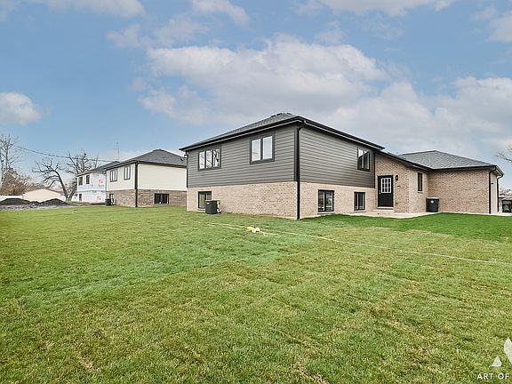 4th image of 8039 S 85th Ct