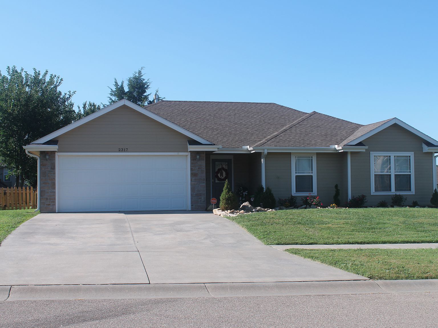 洋書 IN PERFECT SHAPE WHBM FORME™ Ribbed Stretch Layered Tank | White House Black Market